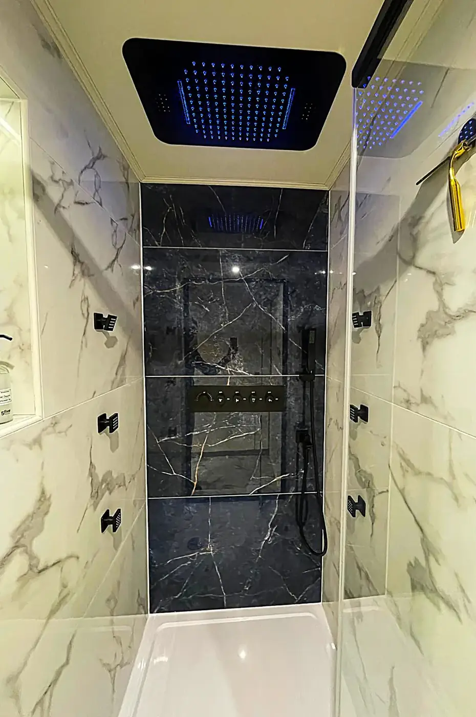 Douche sensorielle du Charles Baltet à Troyes